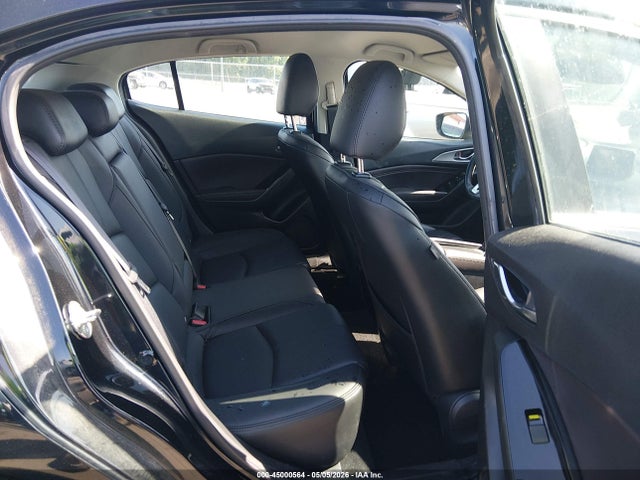 2018 Mazda Mazda3 Touring მანქანა იყიდება აუქციონზე, vin: 3MZBN1L32JM262457, აუქციონის ნომერი: 45000564