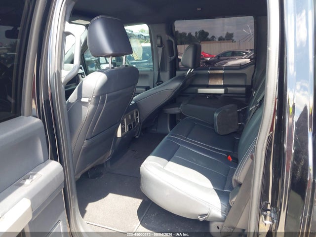 45000573 :رقم المزاد ، 1FT8W2BTXNEE81227 vin ، 2022 Ford F-250 Lariat مزاد بيع