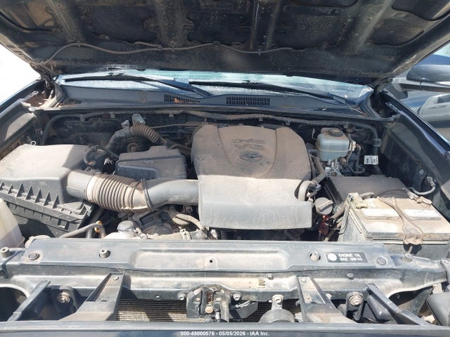2018 Toyota Tacoma Trd Off Road მანქანა იყიდება აუქციონზე, vin: 3TMCZ5ANXJM153039, აუქციონის ნომერი: 45000576