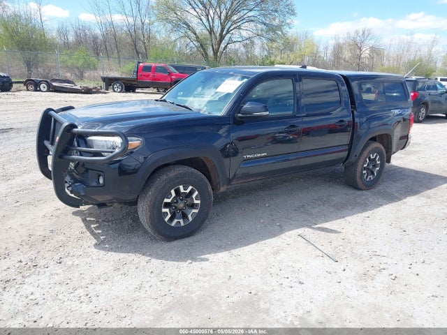 2018 Toyota Tacoma Trd Off Road მანქანა იყიდება აუქციონზე, vin: 3TMCZ5ANXJM153039, აუქციონის ნომერი: 45000576