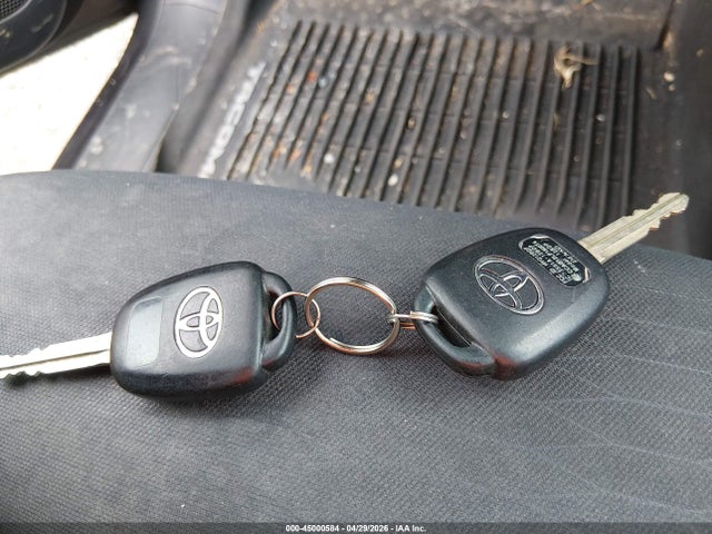 3TMAZ5CN6GM011171 Toyota Tacoma Sr5 V6