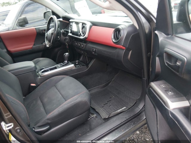 3TMAZ5CN6GM011171 Toyota Tacoma Sr5 V6