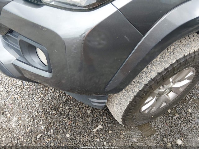 3TMAZ5CN6GM011171 Toyota Tacoma Sr5 V6