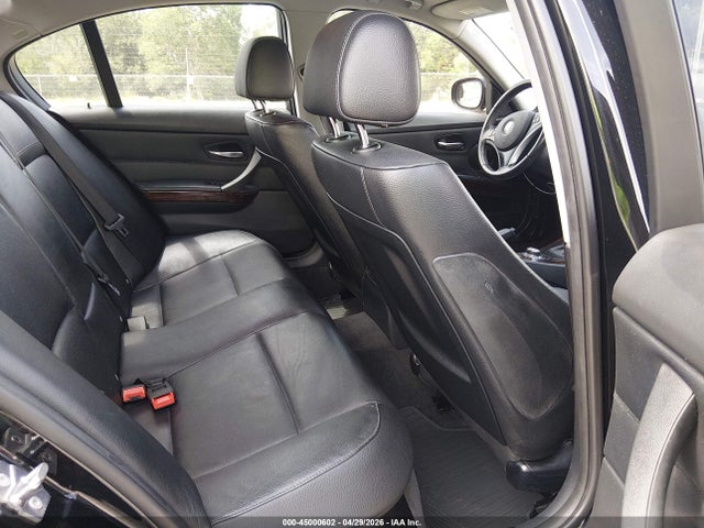 45000602 :رقم المزاد ، WBAPM5G55BNM68648 vin ، 2011 Bmw 335i مزاد بيع