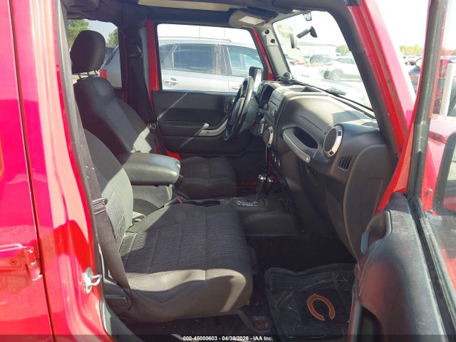 45000603 :رقم المزاد ، 1C4BJWEG6CL244561 vin ، 2012 Jeep Wrangler Unlimited Sahara مزاد بيع