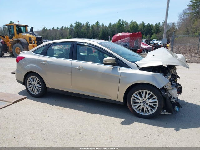 Aukcja sprzedaży 2017 Ford Focus Titanium, vin: 1FADP3J26HL200802, numer aukcji: 45000612