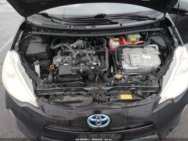 Продажа на аукционе авто 2012 Toyota Prius C Two, vin: JTDKDTB35C1520280, номер лота: 45000613