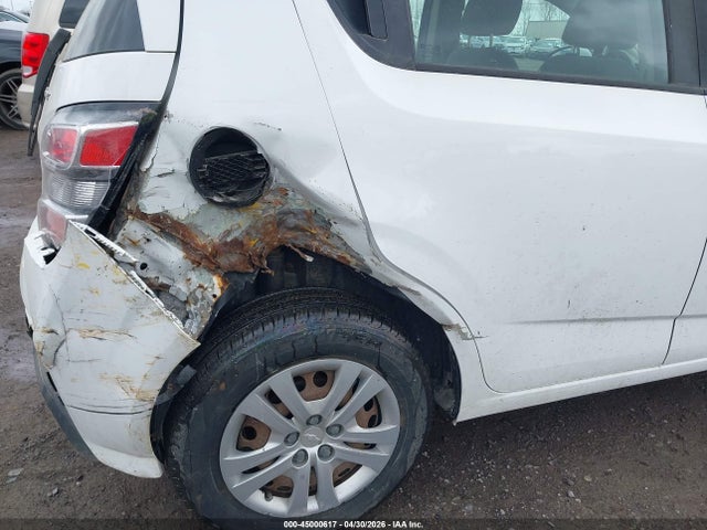 Продажа на аукционе авто 2017 Chevrolet Sonic Lt Auto, vin: 1G1JG6SH6H4152934, номер лота: 45000617