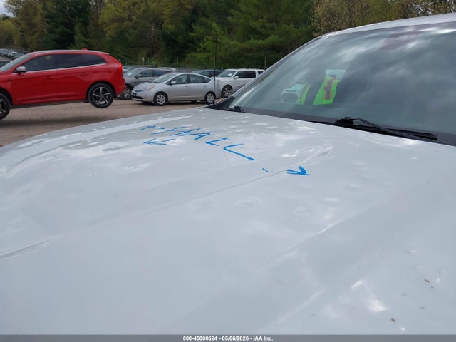 Aukcja sprzedaży 2021 Chevrolet Silverado 1500 4wd  Short Bed Custom, vin: 3GCUYBEF4MG371733, numer aukcji: 45000624