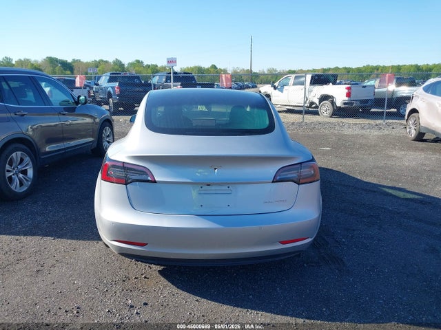 Продажа на аукционе авто 2018 Tesla Model 3 Long Range/performance, vin: 5YJ3E1EB9JF087592, номер лота: 45000669
