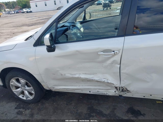 45000682 :رقم المزاد ، JF2SJAEC2EH406290 vin ، 2014 Subaru Forester 2.5i Premium مزاد بيع