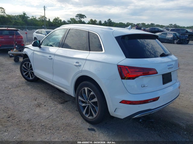 45000716 :رقم المزاد ، WA1BAAFY4M2010155 vin ، 2021 Audi Q5 Premium Plus 45 Tfsi Quattro S Tronic مزاد بيع