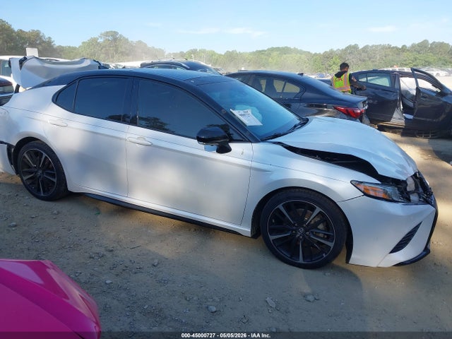 2018 Toyota Camry Xse V6 მანქანა იყიდება აუქციონზე, vin: 4T1BZ1HK9JU014530, აუქციონის ნომერი: 45000727