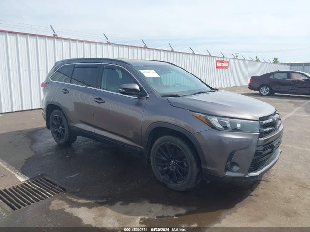 Toyota Highlander Se 2019 5TDJZRFH8KS572705 главное изображение