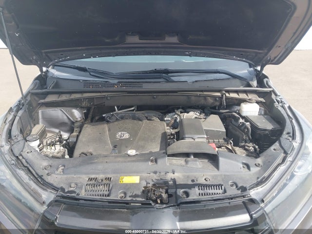 5TDJZRFH8KS572705 Toyota Highlander Se