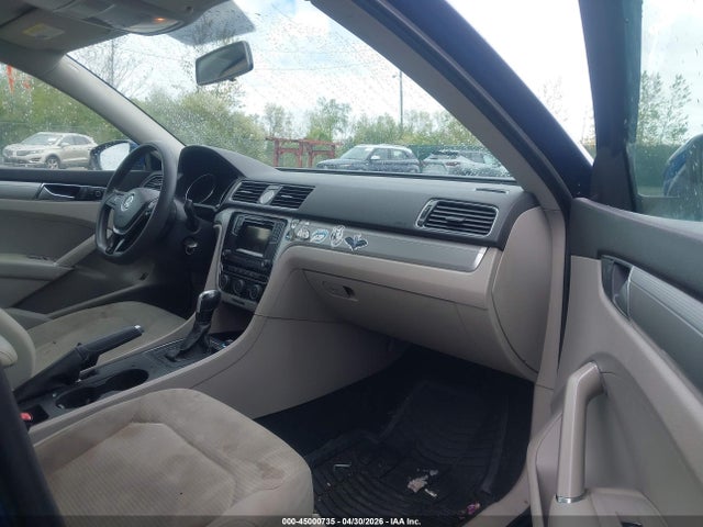 Aukcja sprzedaży 2016 Volkswagen Passat 1.8t S, vin: 1VWAT7A32GC031138, numer aukcji: 45000735