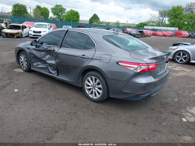 Продаж на аукціоні авто 2020 Toyota Camry Le, vin: 4T1C11AK0LU895921, номер лоту: 45000749