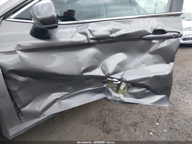 Продаж на аукціоні авто 2020 Toyota Camry Le, vin: 4T1C11AK0LU895921, номер лоту: 45000749