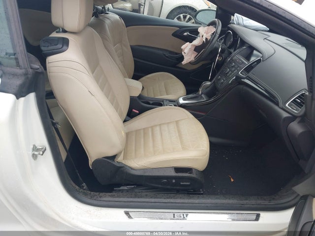 45000769 :رقم المزاد ، W04WT3N57GG114421 vin ، 2016 Buick Cascada Premium مزاد بيع