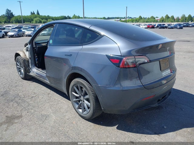 2022 Tesla Model Y Long Range Dual Motor All-wheel Drive მანქანა იყიდება აუქციონზე, vin: 7SAYGDEE6NF511086, აუქციონის ნომერი: 45000770