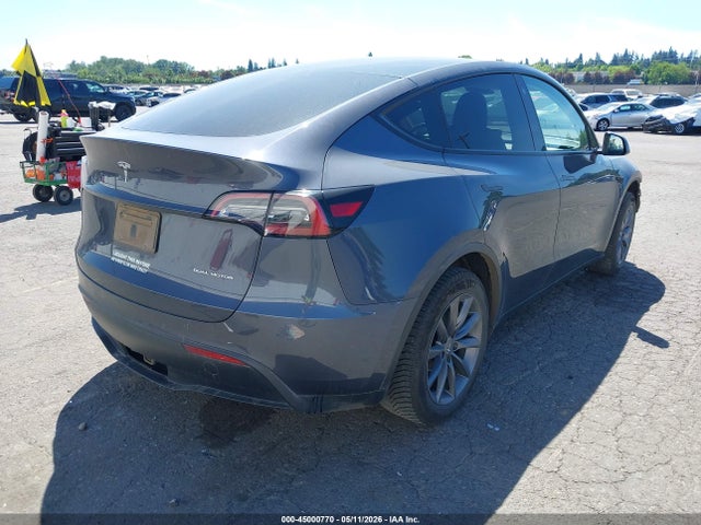 2022 Tesla Model Y Long Range Dual Motor All-wheel Drive მანქანა იყიდება აუქციონზე, vin: 7SAYGDEE6NF511086, აუქციონის ნომერი: 45000770