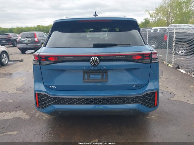 2025 Volkswagen Tiguan 2.0t Sel R-line მანქანა იყიდება აუქციონზე, vin: 3VVLR7RM9SM022355, აუქციონის ნომერი: 45000797