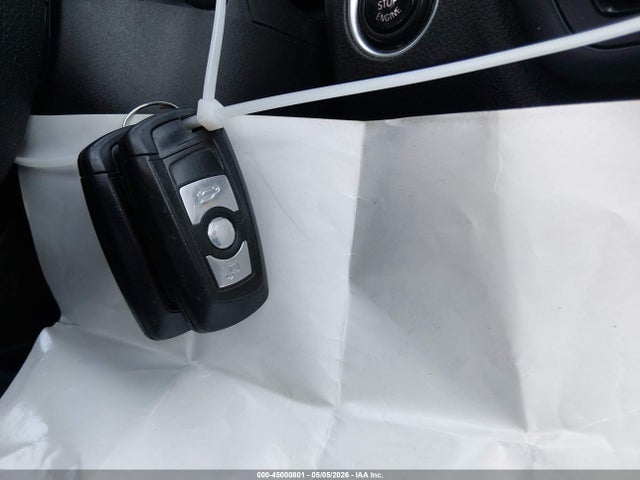 Продажа на аукционе авто 2015 Bmw 328i Xdrive, vin: WBA3B5C51FF960040, номер лота: 45000801