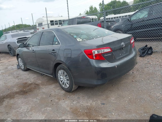 45000834 :رقم المزاد ، 4T1BF1FK2DU212107 vin ، 2013 Toyota Camry Le مزاد بيع