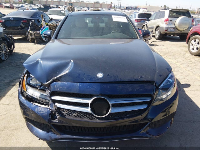 Продаж на аукціоні авто 2018 Mercedes-benz C 300, vin: 55SWF4JBXJU255546, номер лоту: 45000839
