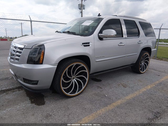 Продажа на аукционе авто 2014 Cadillac Escalade Luxury, vin: 1GYS4BEF8ER112273, номер лота: 45000850