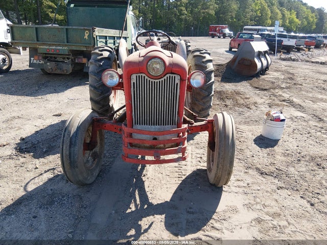 Auction sale of the 1962 Ford Workmaster Tractor, vin: NCA501B, lot number: 45000853