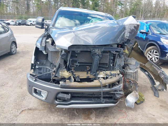 1N6AA1E59JN550374 Nissan Titan Pro-4x