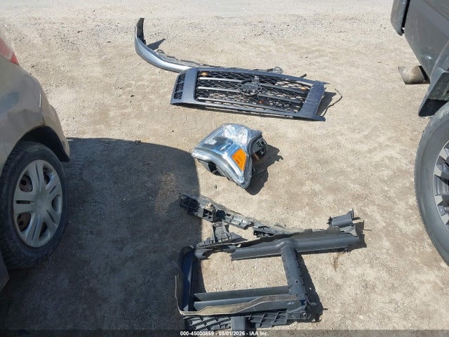1N6AA1E59JN550374 Nissan Titan Pro-4x
