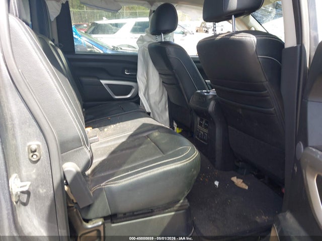 1N6AA1E59JN550374 Nissan Titan Pro-4x