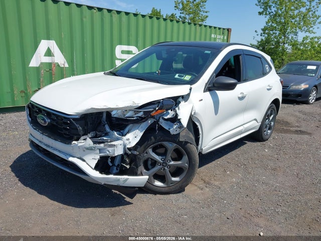 45000876 :رقم المزاد ، 1FMCU9MN8PUB37424 vin ، 2023 Ford Escape St-line مزاد بيع