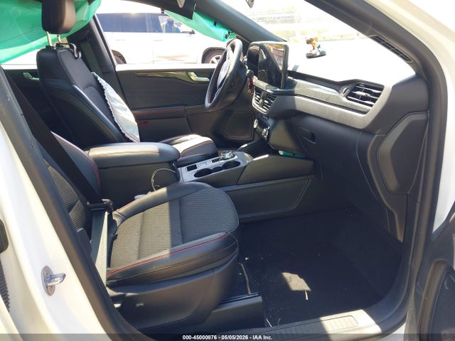 45000876 :رقم المزاد ، 1FMCU9MN8PUB37424 vin ، 2023 Ford Escape St-line مزاد بيع