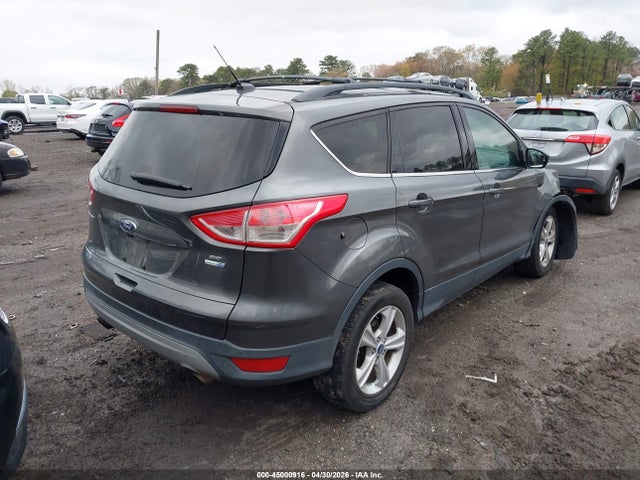 45000916 :رقم المزاد ، 1FMCU9G95GUA01461 vin ، 2016 Ford Escape Se مزاد بيع