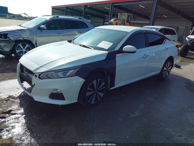 Продажа на аукционе авто 2022 Nissan Altima Sv Intelligent Awd, vin: 1N4BL4DW0NN355272, номер лота: 45001000