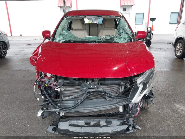 2017 Nissan Rogue S მანქანა იყიდება აუქციონზე, vin: JN8AT2MT8HW386112, აუქციონის ნომერი: 45001004