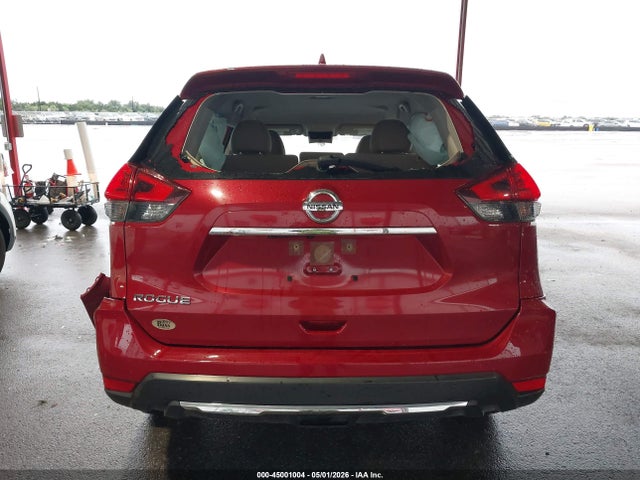 2017 Nissan Rogue S მანქანა იყიდება აუქციონზე, vin: JN8AT2MT8HW386112, აუქციონის ნომერი: 45001004