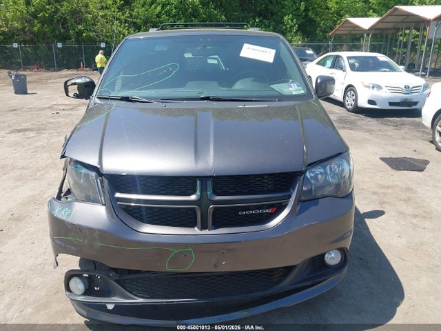 2017 Dodge Grand Caravan Gt მანქანა იყიდება აუქციონზე, vin: 2C4RDGEG5HR737917, აუქციონის ნომერი: 45001013