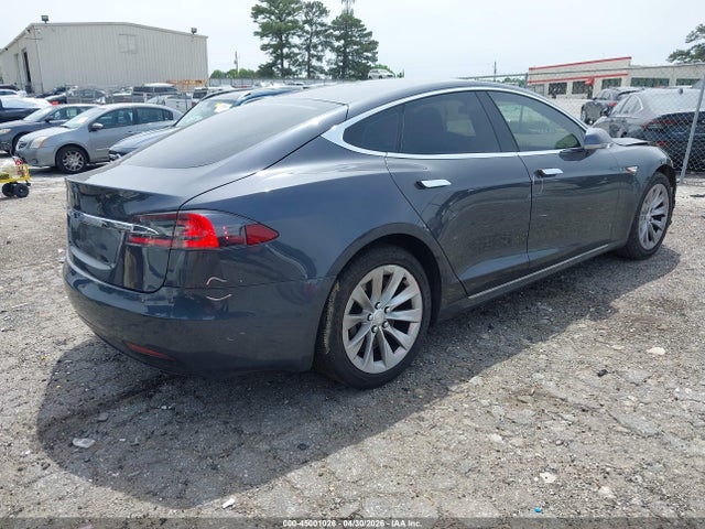 Продажа на аукционе авто 2016 Tesla Model S 60/70/75/85, vin: 5YJSA1E13GF156736, номер лота: 45001026