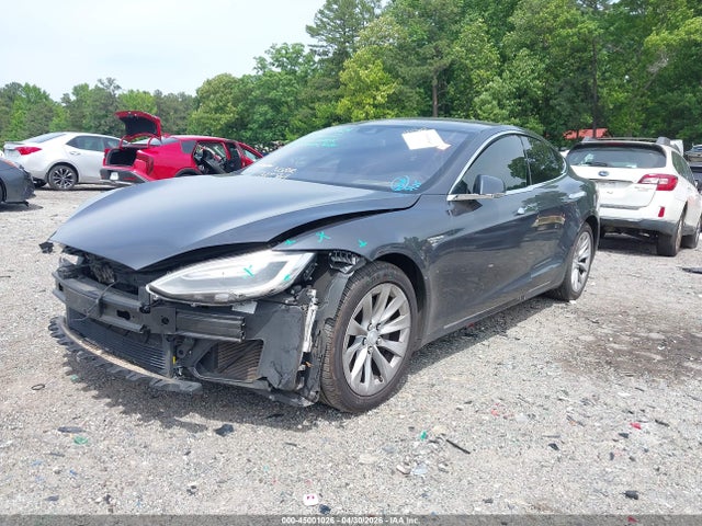 Продажа на аукционе авто 2016 Tesla Model S 60/70/75/85, vin: 5YJSA1E13GF156736, номер лота: 45001026