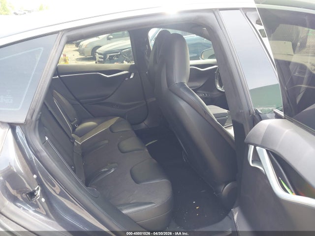 Продажа на аукционе авто 2016 Tesla Model S 60/70/75/85, vin: 5YJSA1E13GF156736, номер лота: 45001026