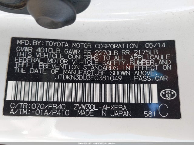 45001031 :رقم المزاد ، JTDKN3DU3E0381049 vin ، 2014 Toyota Prius Three مزاد بيع