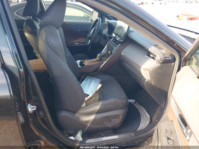 45001035 :رقم المزاد ، JTEAAAAH7NJ098985 vin ، 2022 Toyota Venza Limited مزاد بيع