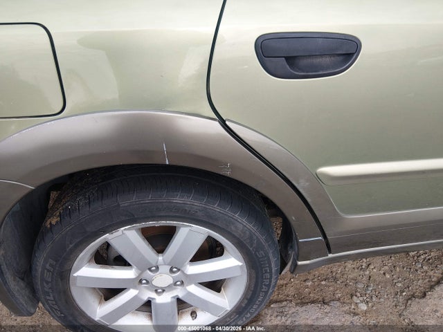 45001068 :رقم المزاد ، 4S4BP61C476332543 vin ، 2007 Subaru Outback 2.5i مزاد بيع