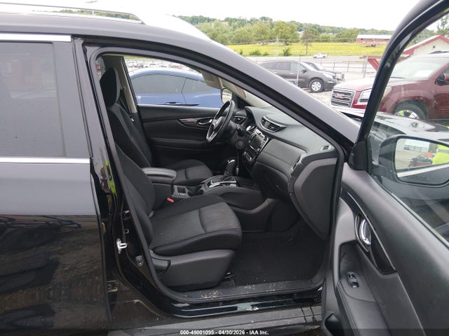45001095 :رقم المزاد ، JN8AT2MV9JW307330 vin ، 2018 Nissan Rogue Sv مزاد بيع