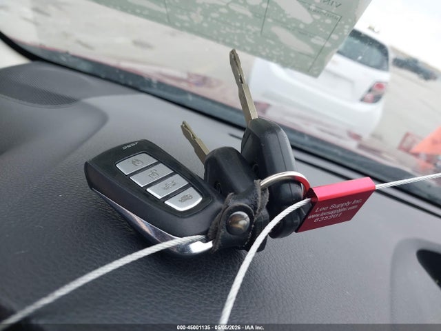 45001135 :رقم المزاد ، 4S4BRCCC2B3412052 vin ، 2011 Subaru Outback 2.5i Premium مزاد بيع