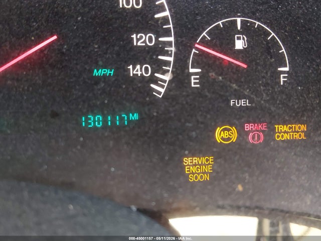 2002 Cadillac Deville Dts მანქანა იყიდება აუქციონზე, vin: 1G6KF57902U233948, აუქციონის ნომერი: 45001157